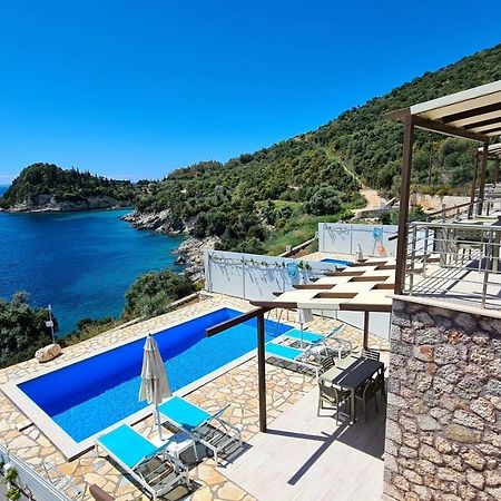 Amousso Beach Villas Marantochori Exterior photo